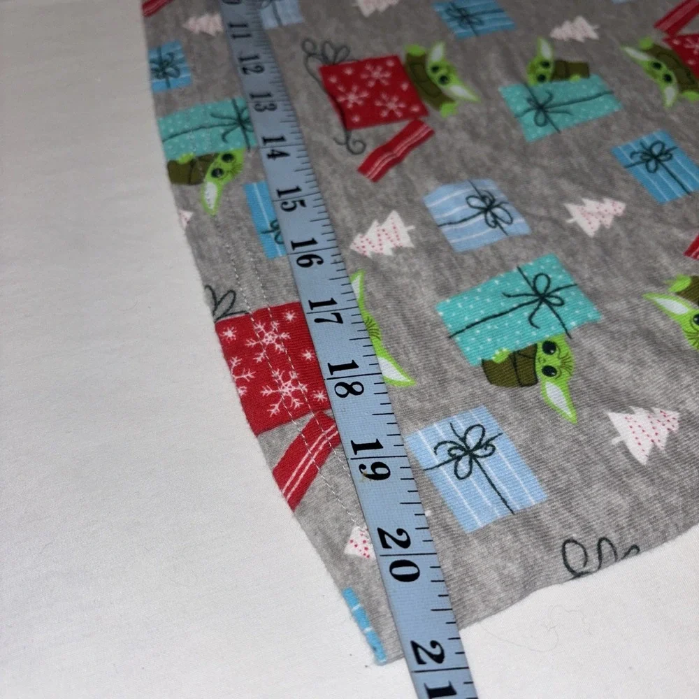 Star Wars Baby Yoda Christmas Sweater‎ Size Small, Two Piece